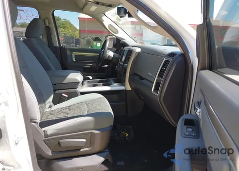 2016 Ram 1500 Big Horn из США, поврежденный, VIN 1C6RR7LM4GS357854